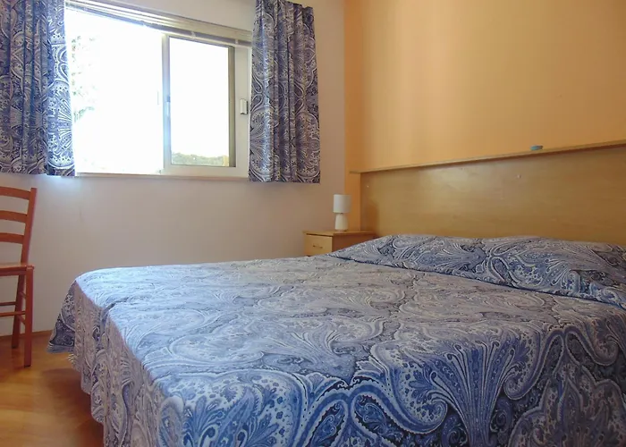 Apartments Elelu