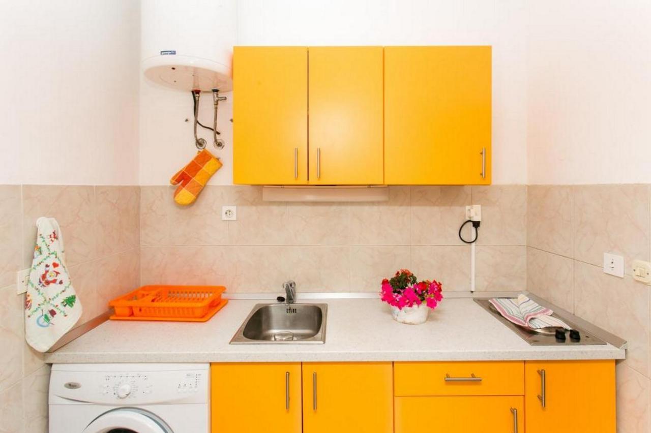 Apartament Elelu